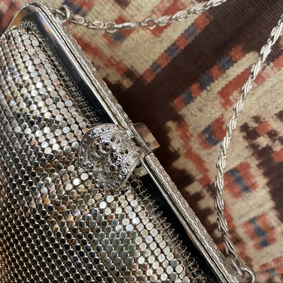 Vintage Morado metallic metal mesh handbag - Picture 11 of 12